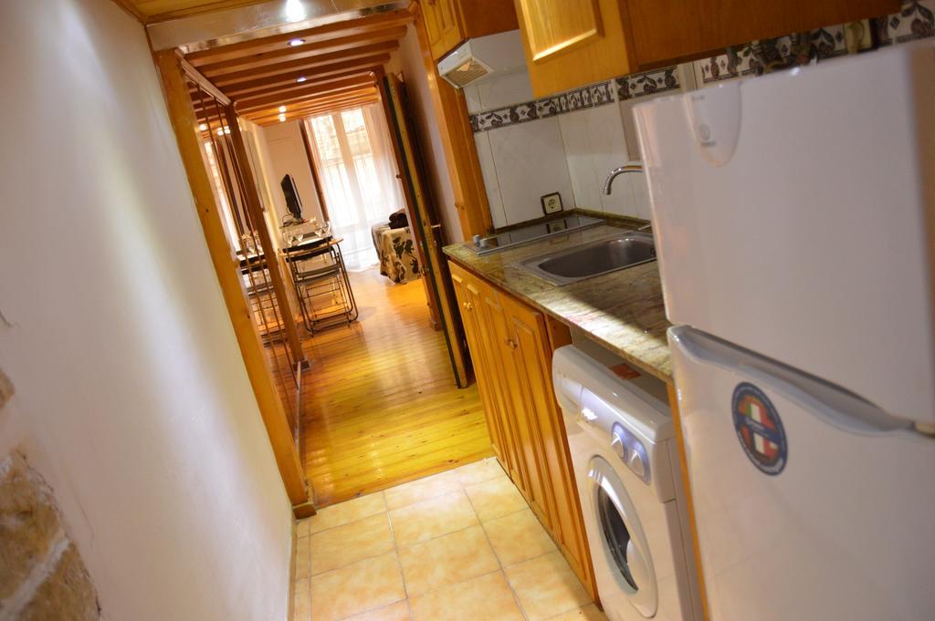 Apartamento Suites Calderers 6e2 *